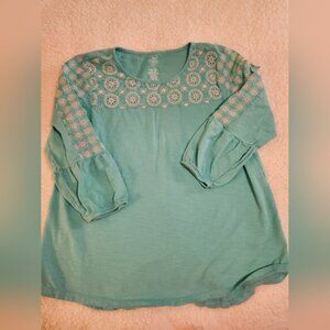 St. John's Bay Womens pullover blue pullover top. SIZE L